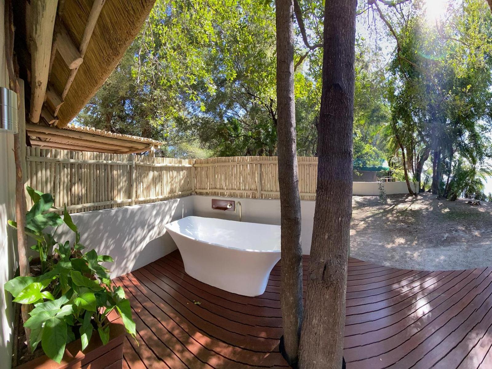 Ndhovu Safari Lodge Mahango Екстер'єр фото